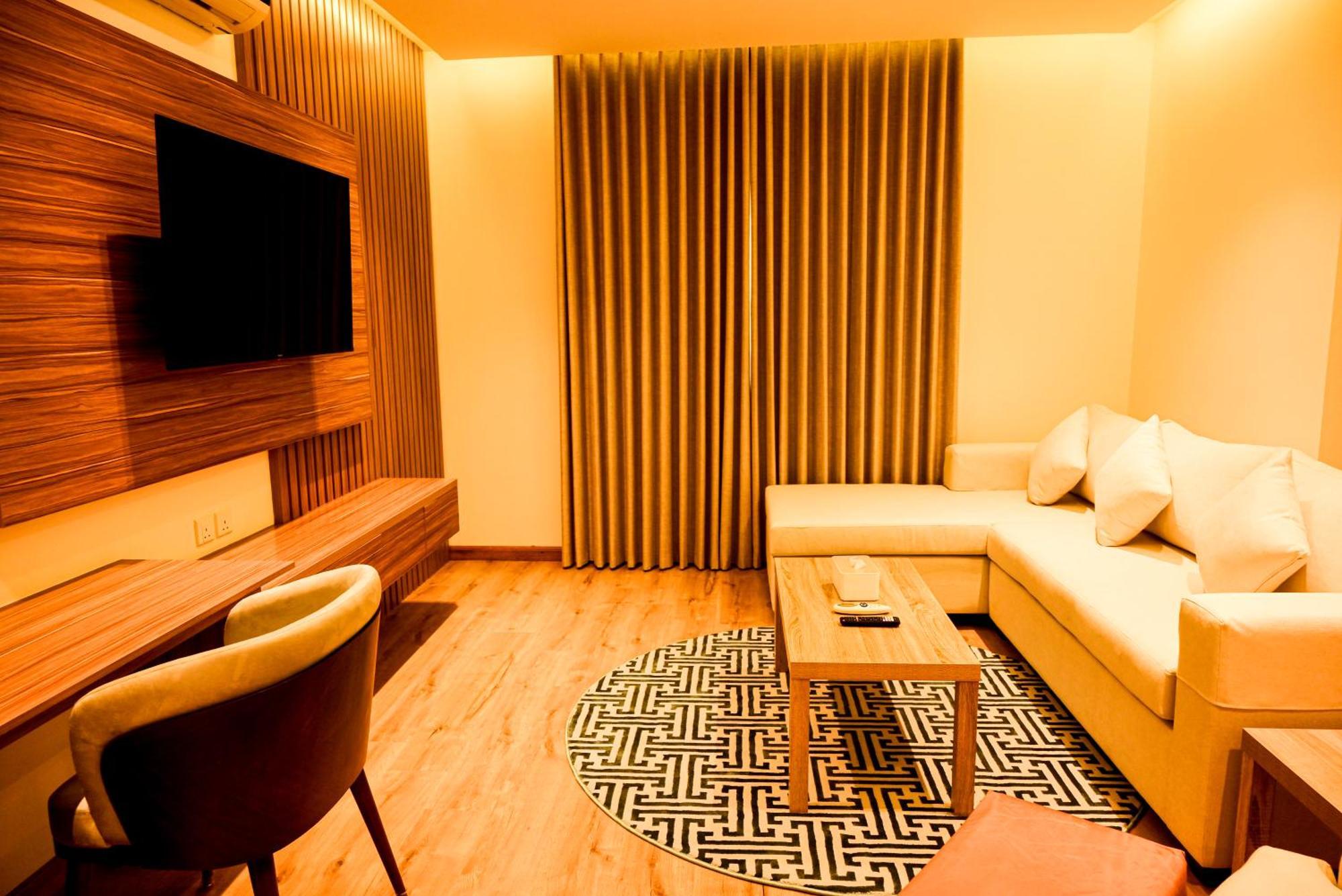 Villa Misk Dammam Buitenkant foto
